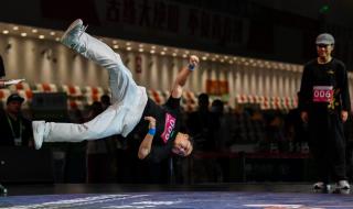 breaking斗舞 breaking斗舞